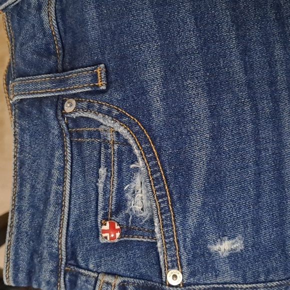 Hudson Croxly High Rise Flap Short 24 - Picture 8 of 10